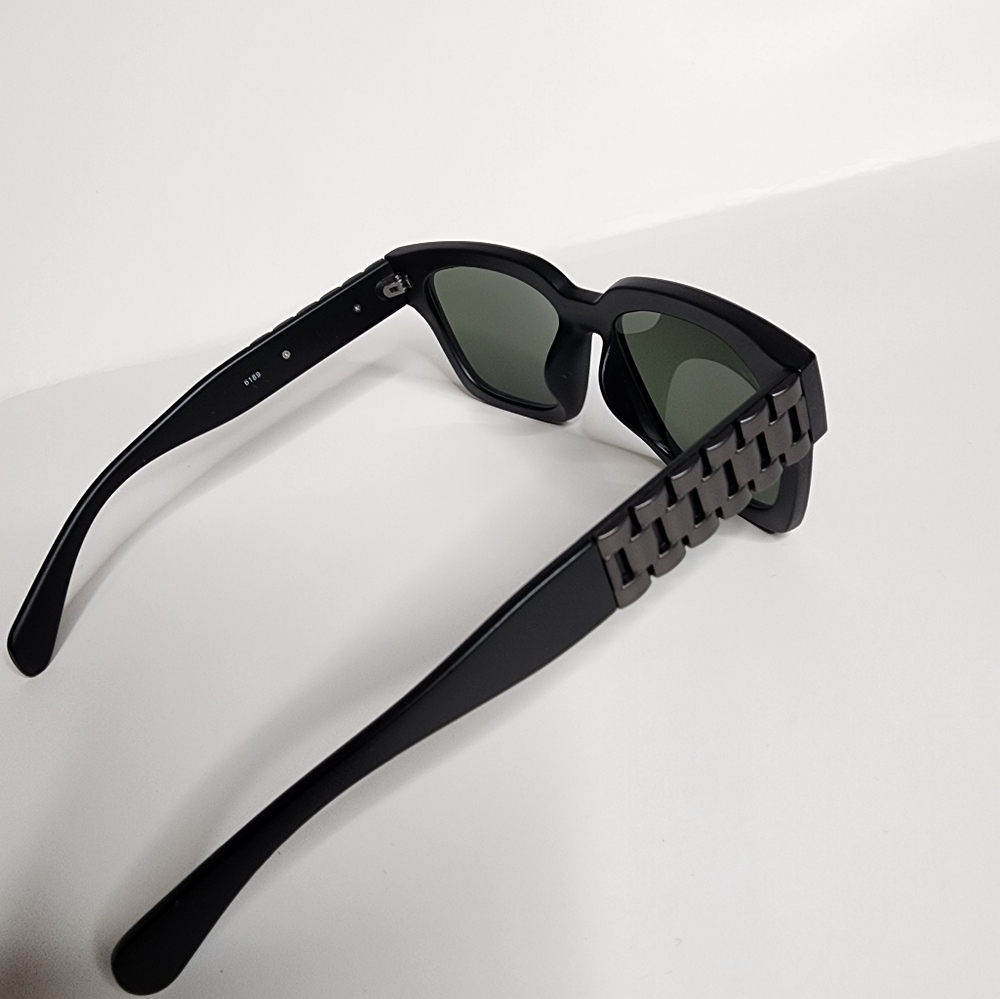 Gunmetal Temple Sunglasses
